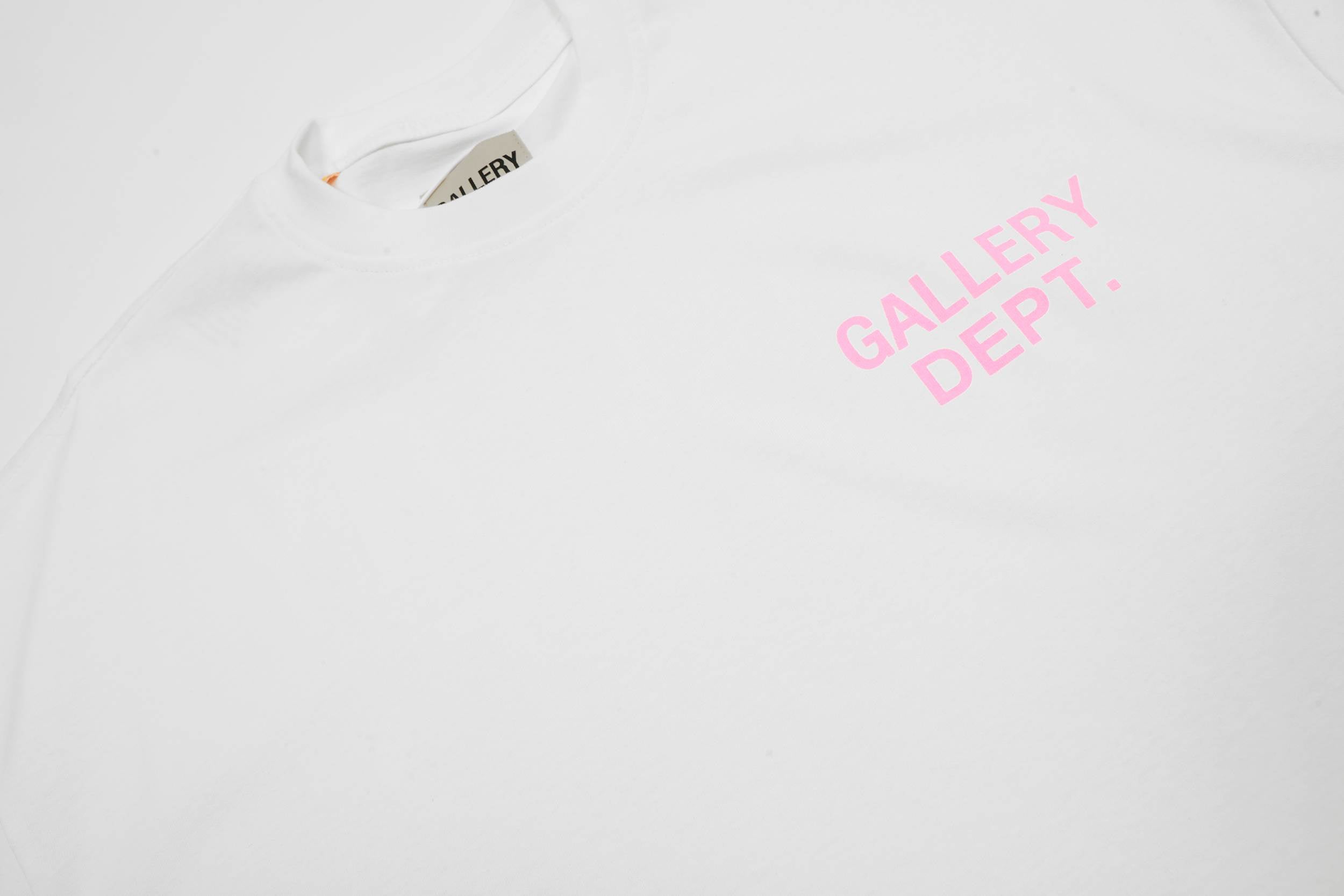 GALLERY DEPT New T-shirt D11